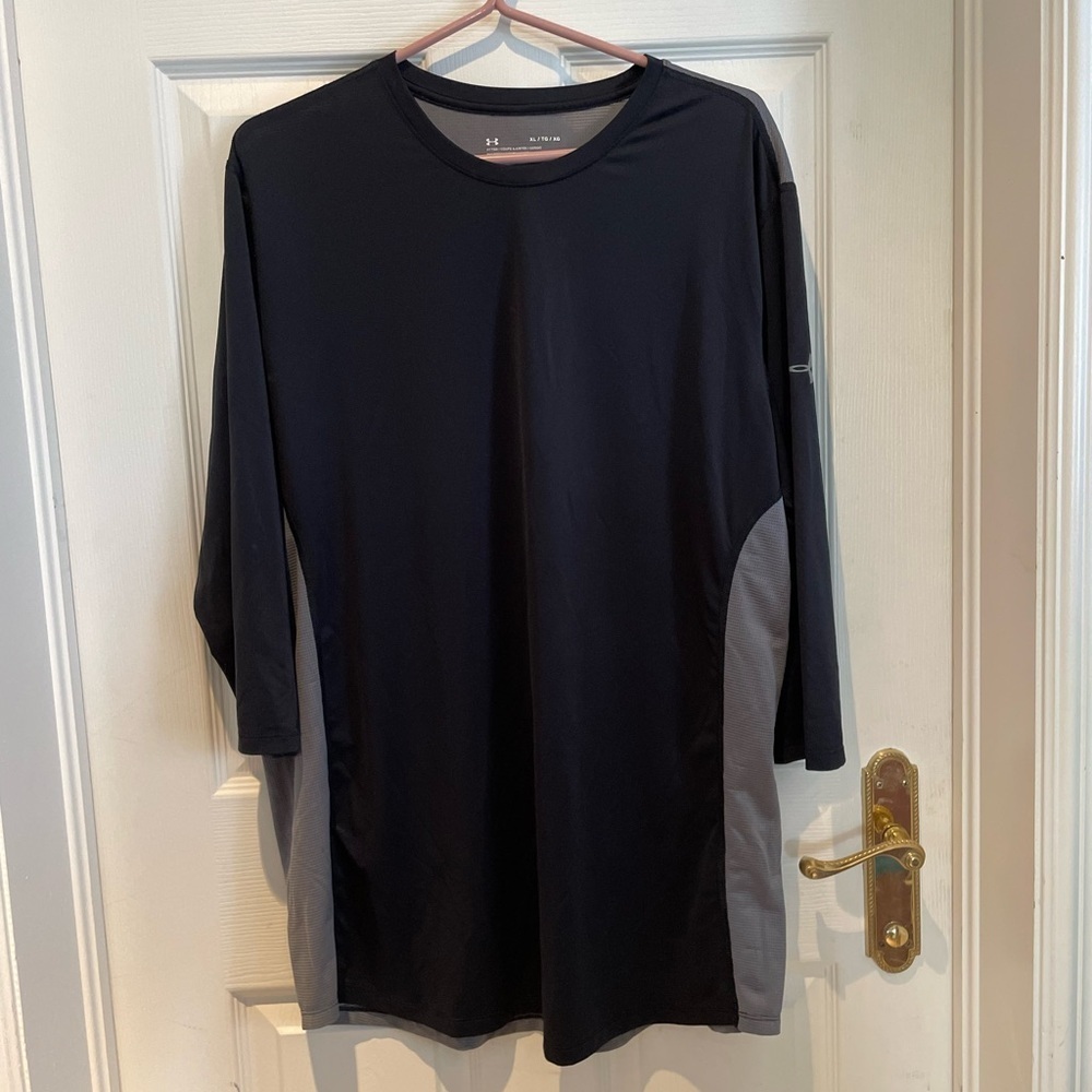 Men’s Under Armour athletic top